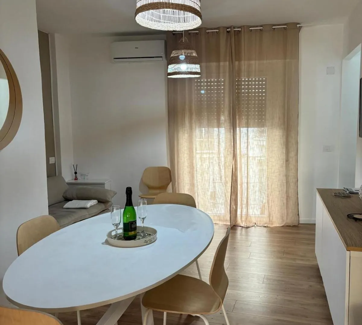 Apartment Appartamento Vaticano The Pope'S House Rome Italy
